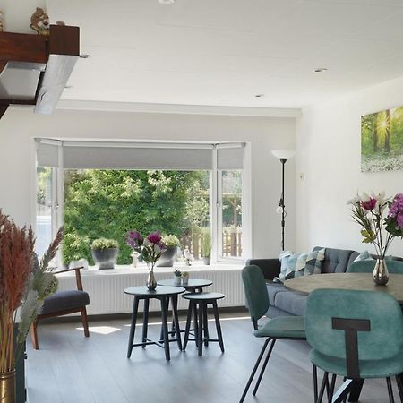 Gezellig En Relaxed Verblijf In Chalet In Putten Op De Veluwe! Екстериор снимка